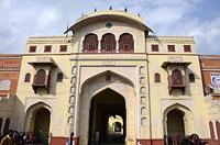 Jaipur: Tripolia Gate, 2.3.2015 Jaipur