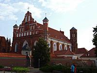 Vilnius: kostol sv. Františka a sv. Bernarda, 7.8.2013 Vilnius