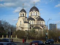 Vilnius: ortodoxný kostol Svc. Mergeles Marijos Dievo Motinos, 2.4.2014 Vilnius
