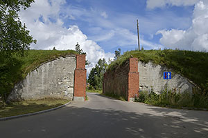 Daugavpils: Konstantīna vārti, Daugavpils cietoksnis, pevnosť, 10.7.2022 Daugavpils