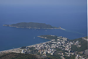 Čierna Hora: Sveti Nikola, Budva, 19.8.2021 Cierna Hora
