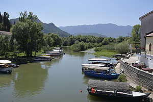 Čierna Hora: Virpazar, rieka Crmnica, 19.8.2021 Cierna Hora