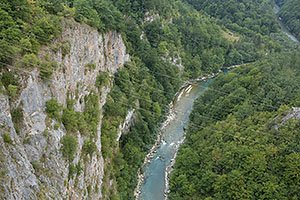 Čierna Hora: údolie rieky Tara, Nacionalni Park Durmitor, 20.8.2021 Cierna Hora