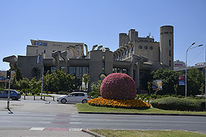 Skopje: Boulevard Ilinden, centrála macedónskej pošty, 8.8.2021 Skopje