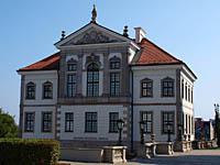 Varšava: Zamek Ostrogskich-Gnińskich, Muzeum Fryderyka Chopina, 11.8.2013 Varsava