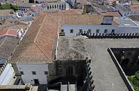 Évora