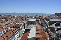 Lisabon: výhľad z Elevador de Santa Justa, 11.5.2019 Lisabon