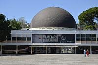 Lisabon: Planetário Calouste Gulbenkian, Praça do Império, 11.5.2019 Lisabon