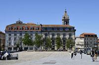 Porto: Largo Amor de Perdiçao, Campo dos Mártires da Pátria, 13.5.2019 Porto