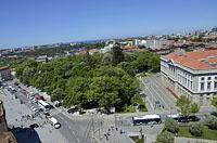 Porto: výhľad z Torre dos Clérigos na Campo dos Mártires da Pátria, 13.5.2019 Porto