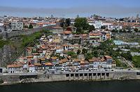 Porto: výhľad z Miradouro da Serra do Pilar, Avenida Gustavo Eiffel, 13.5.2019 Porto