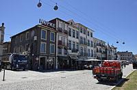Porto: Ribeira de Gaia, Avenida de Diogo Leite, 13.5.2019 Porto