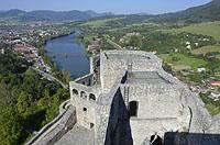 Strecno