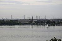 Dnipro: vyhliadka z ruského kolesa na priemyselnú časť na druhom brehu Dnepra, 14.9.2018 Ukrajina, Dnipro