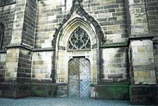 brána kostola sv. Vavrinca