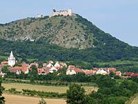 Nové Mlýny: Dívčí hrad a obec Pavlov, 6.7.2013 Hustopece