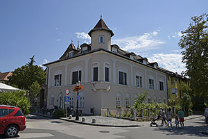 Vác