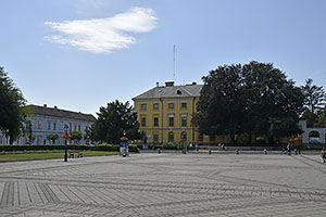 Vác