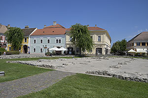 Vác