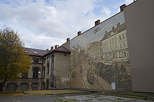 Bielsko-Biała: Plac Franciszka Żwirki i Stanisława Wigury, mural električky, 22.10.2025 Bielsko-Biała
