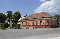 Uhrovec