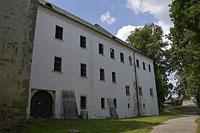 Uhrovec